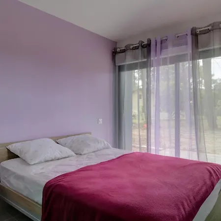 Casa vacanze Maison Plage, 6 Pièces, 10 Personnes - Fr-1-521-18 Biscarrosse-Plage